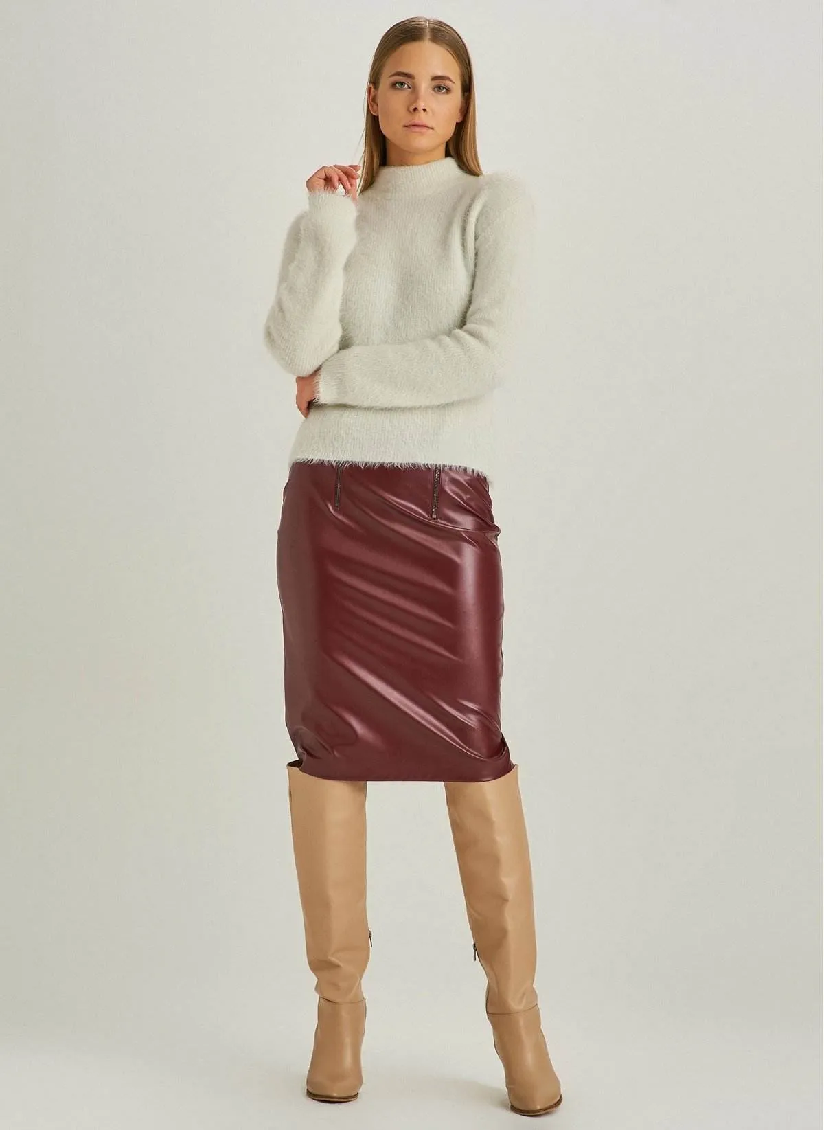1066 Burgundy Faux Leather Pencil Skirt