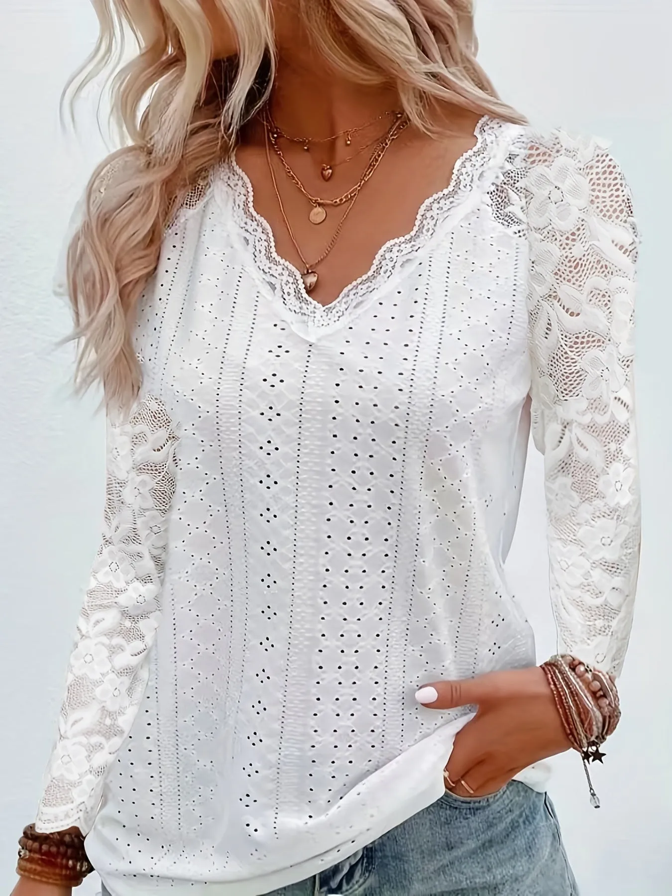 Elegant Contrast Lace V-neck T-shirt, Long Sleeve, Ideal for Spring & Fall.