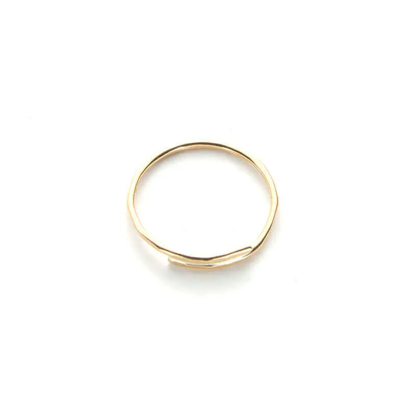 MADDIE HAMMERED RING