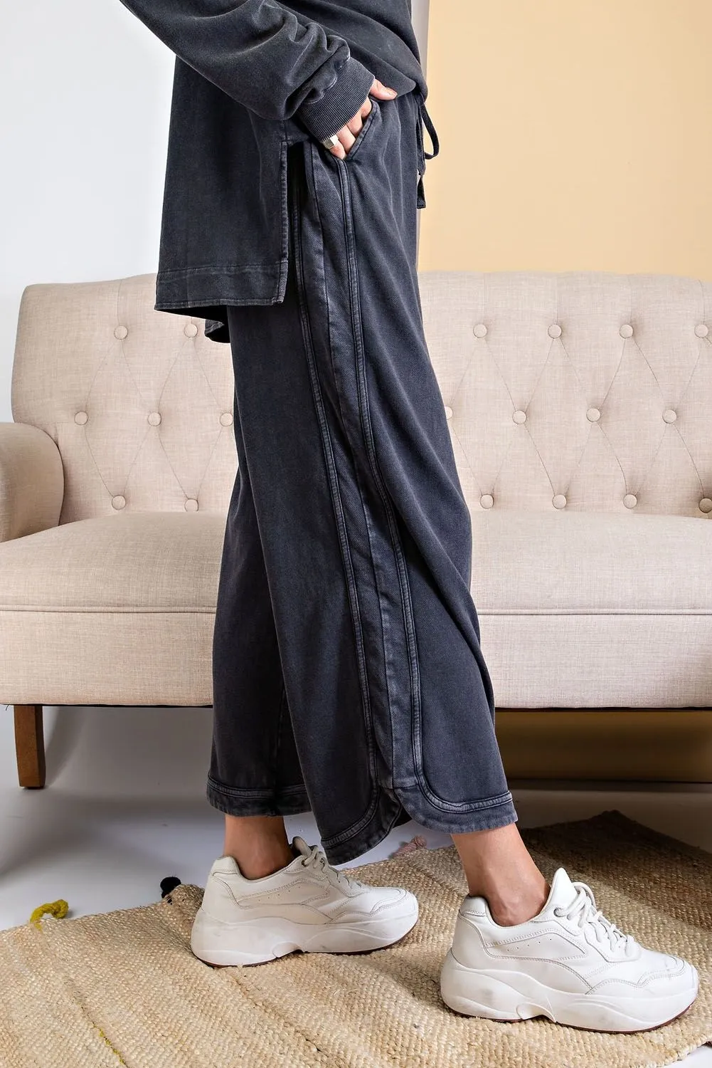 Mineral Washed Wide-Leg Pants