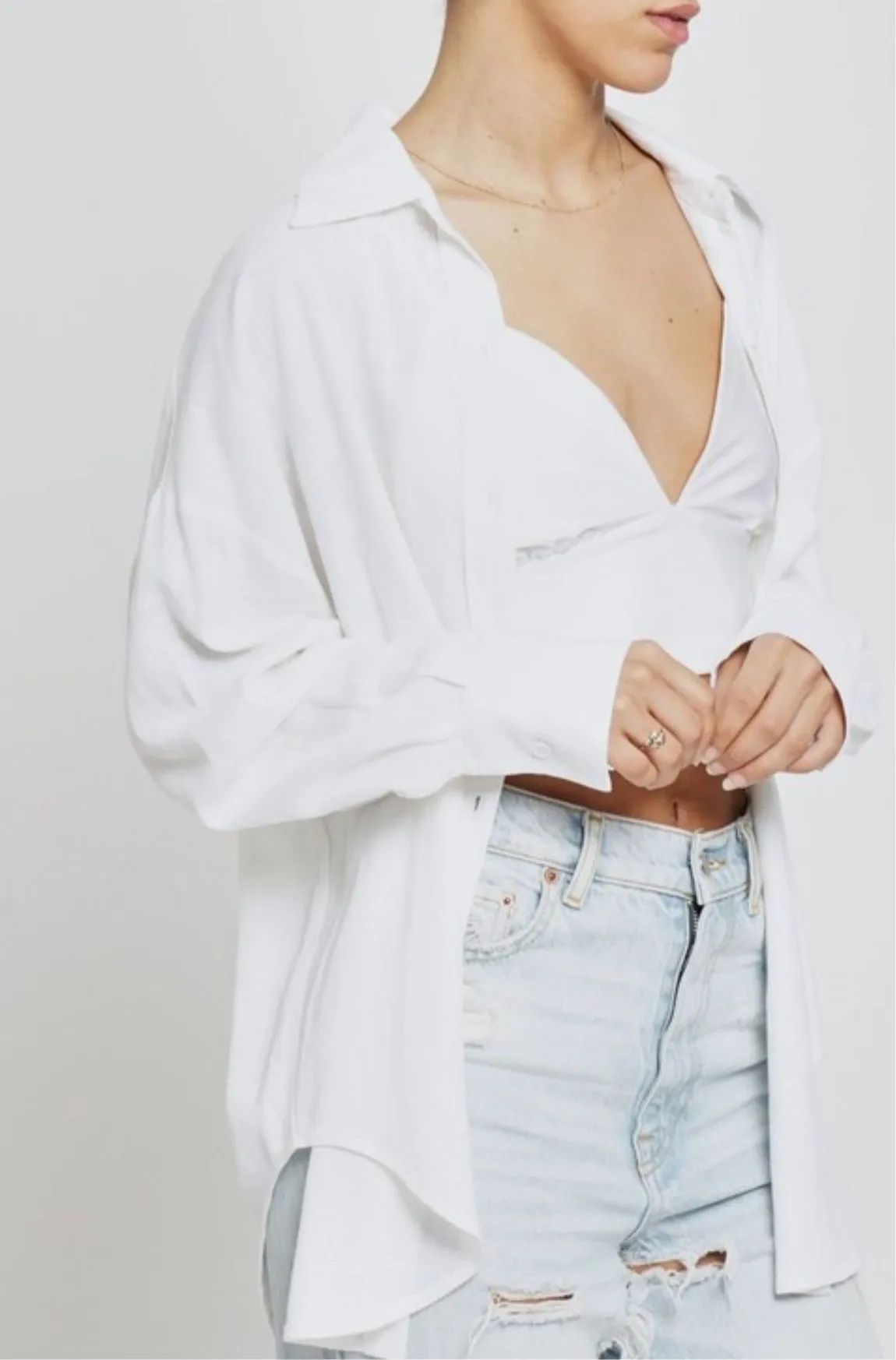 OVERSIZED ESSENTIAL LINEN BUTTON DOWN SHIRT