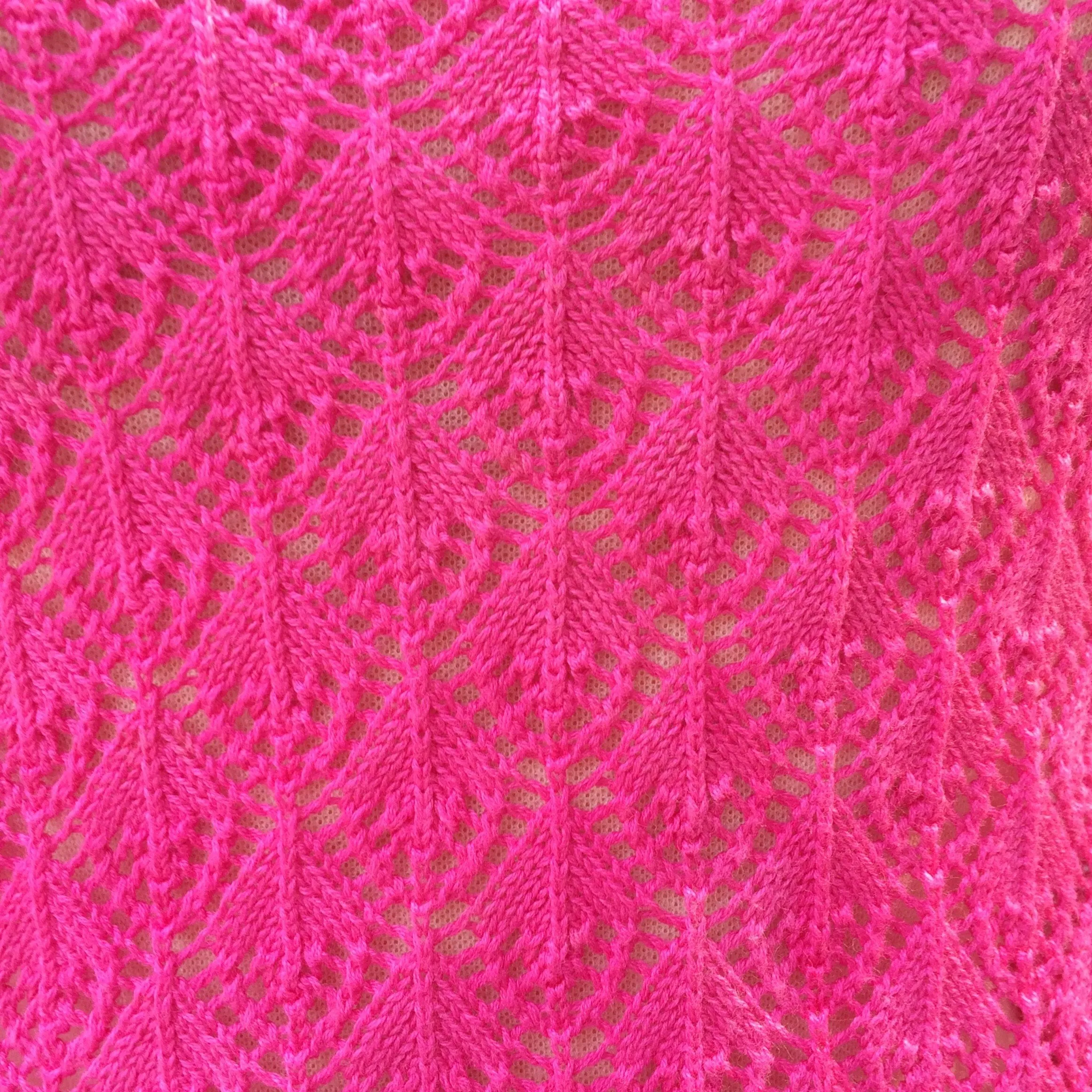 SALE | Back to the Fuchsia | Vintage 1960s 1970s crochet Scallop hem Halter neck Lace top