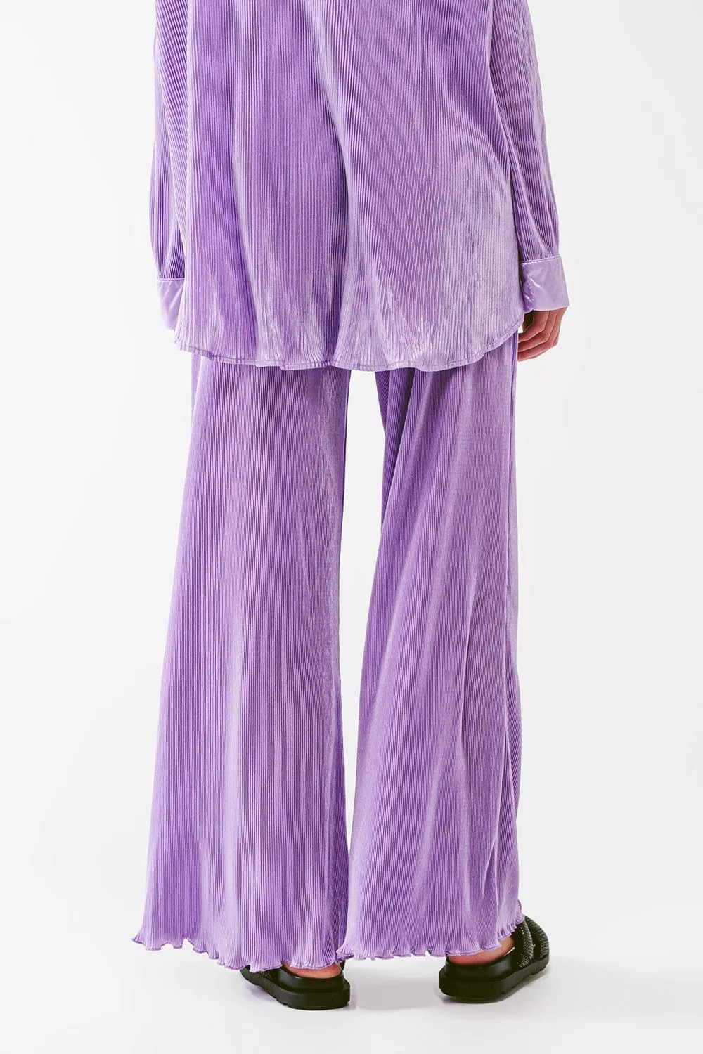 Satin Pleated Wide Leg Pants In Lilac