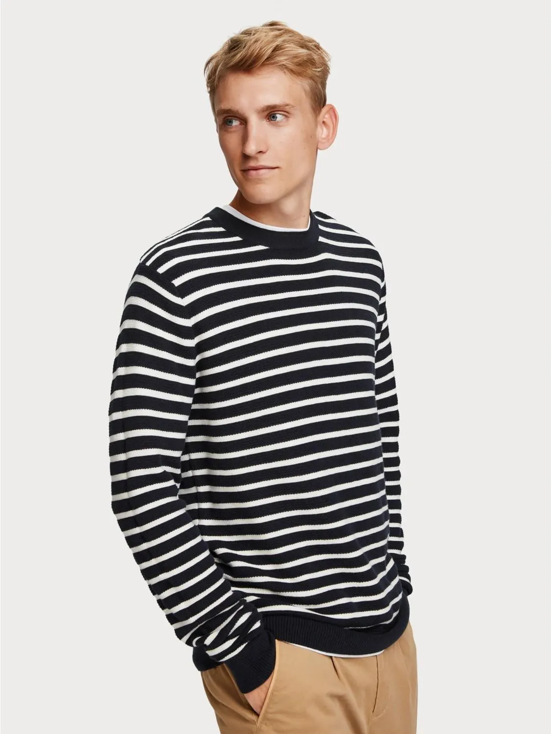 Structured Crew Neck Pullover (Striped)