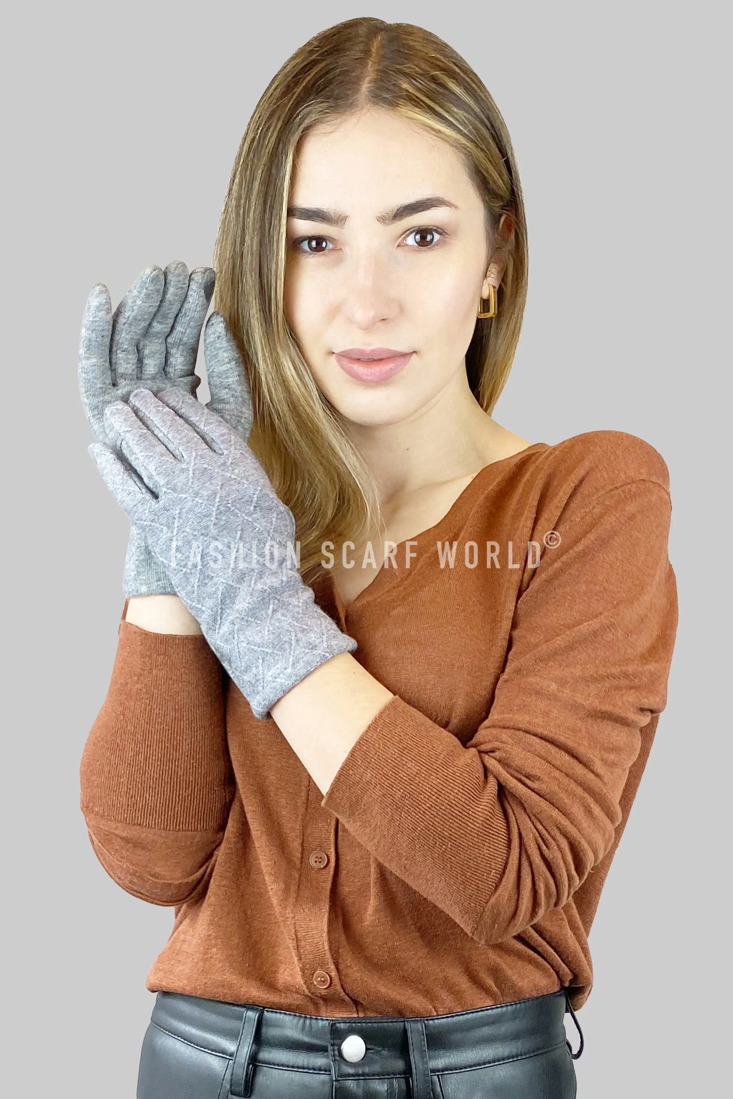 Warm Diamond Effect Touchscreen Gloves With Glitter Thread